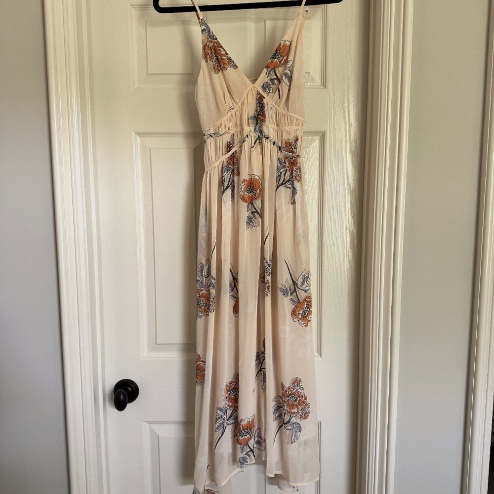 ASTR - Peach Sorbet Floral - The Dress